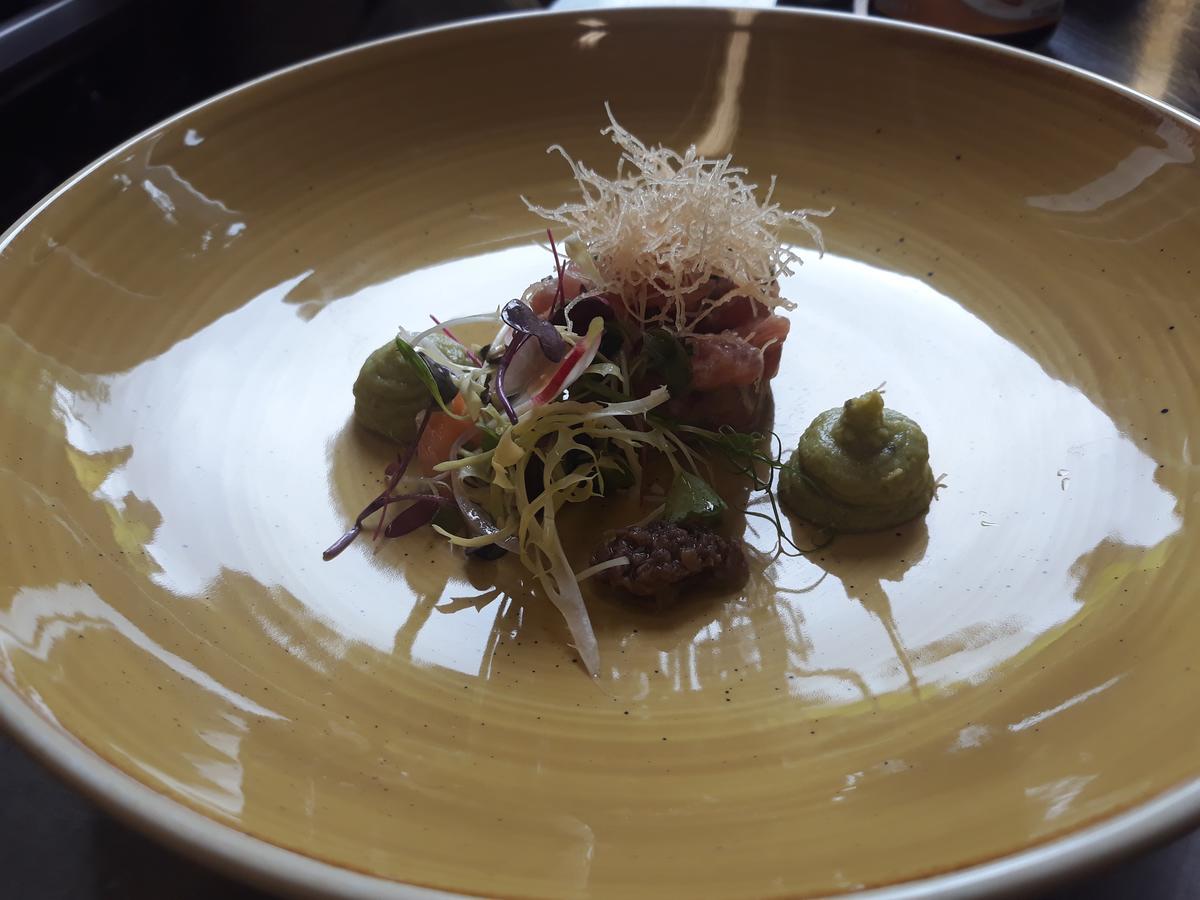 Logis L'Ermitage, Bistrot Des Saveurs Houffalize Exteriör bild